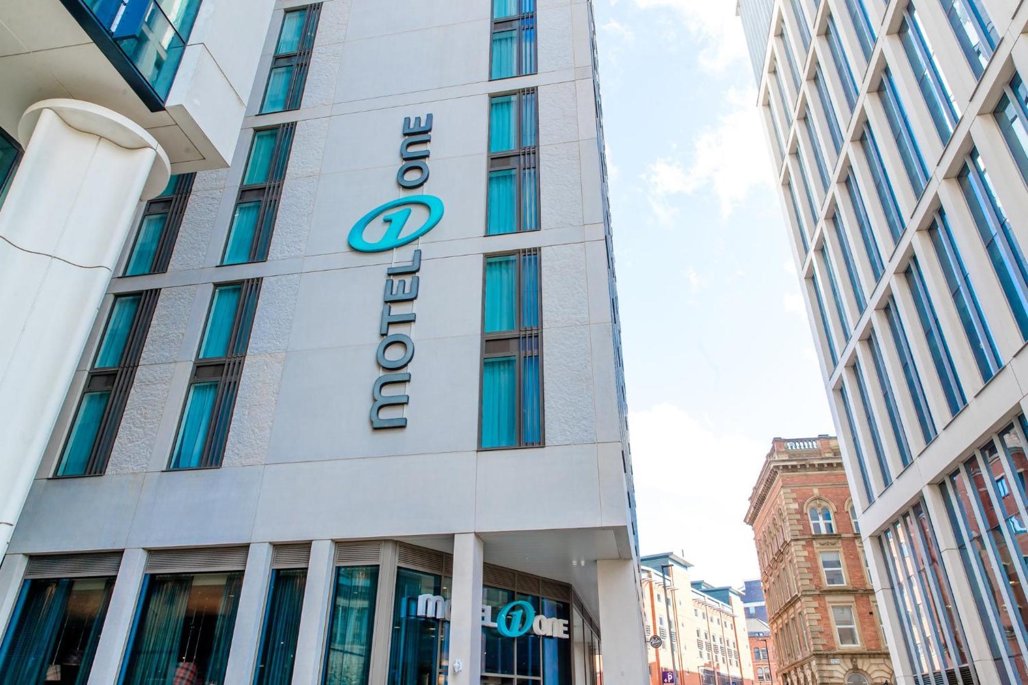 Motel One Manchester-St. Peter'S Square Esterno foto